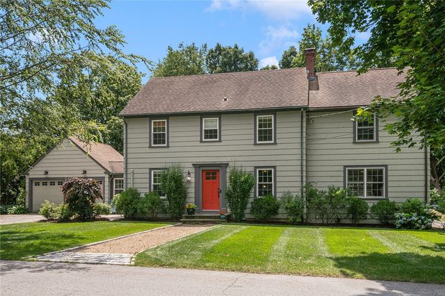 14 Mosher Drive, Barrington, RI 02806
