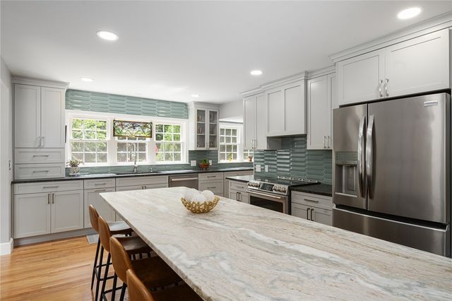 14 Mosher Drive, Barrington, RI 02806