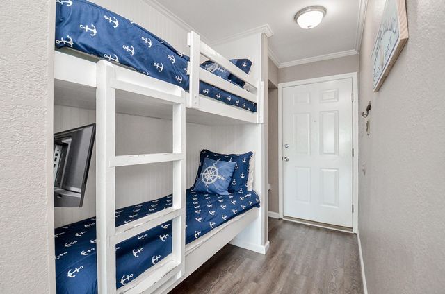 6102 Seawall Boulevard 102B, Galveston, TX 77551