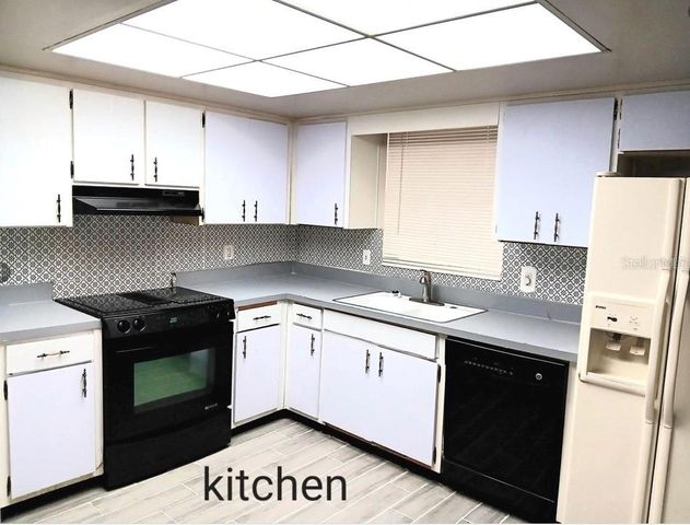 2734 FIRESIDE COURT, Orlando, FL 32839