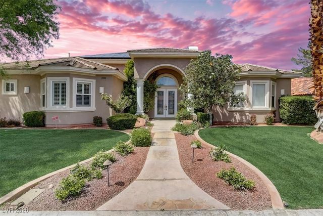 2500 Wimbledon Drive, Las Vegas, NV 89107