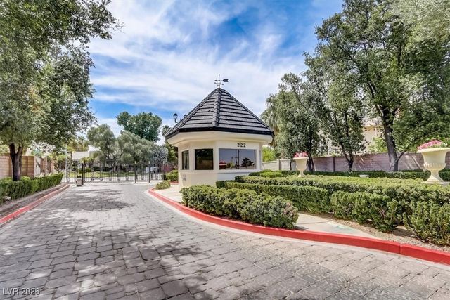 2500 Wimbledon Drive, Las Vegas, NV 89107