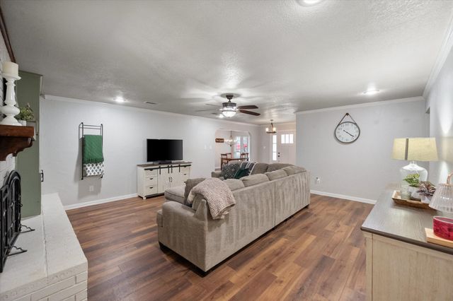 767 NW Ann Lois Lane, Burleson, TX 76028