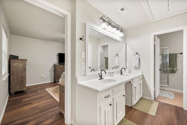 767 NW Ann Lois Lane, Burleson, TX 76028