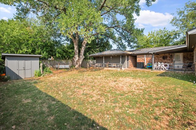 767 NW Ann Lois Lane, Burleson, TX 76028