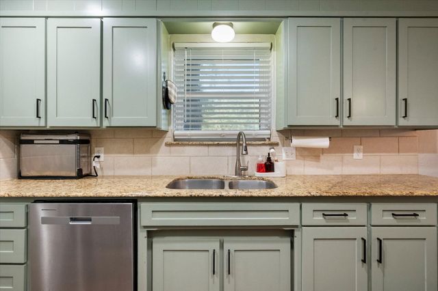 767 NW Ann Lois Lane, Burleson, TX 76028