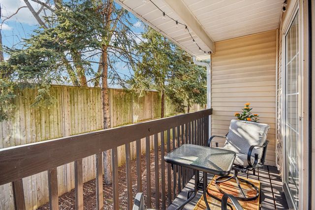 241 E Parallel Street 1A, Palatine, IL 60067