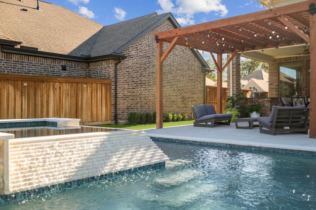 4527 Silver Moon Drive, Spring, TX 77386