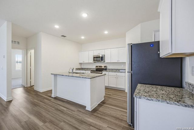 7536 Corral Summit, Helotes, TX 78253