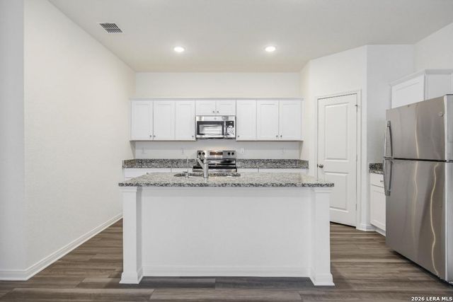 7536 Corral Summit, Helotes, TX 78253