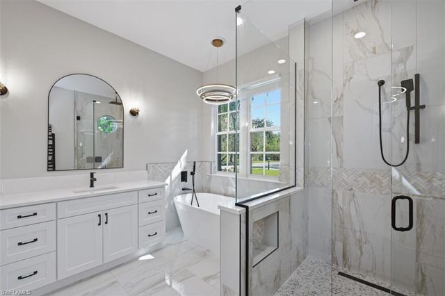 24720 Bay Bean CT, Bonita Springs, FL 34134