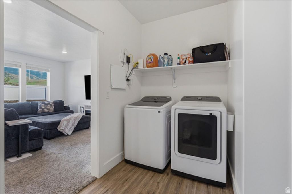 Image 27 of property listing at 628 S 380 E, Smithfield, UT 84335