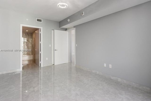 488 NE 18th St 3801, Miami, FL 33132