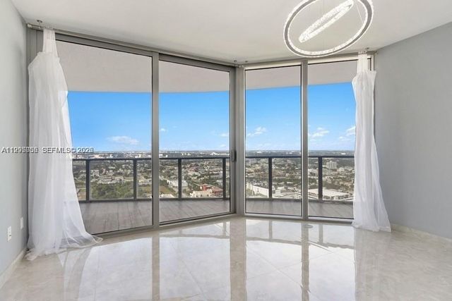 488 NE 18th St 3801, Miami, FL 33132