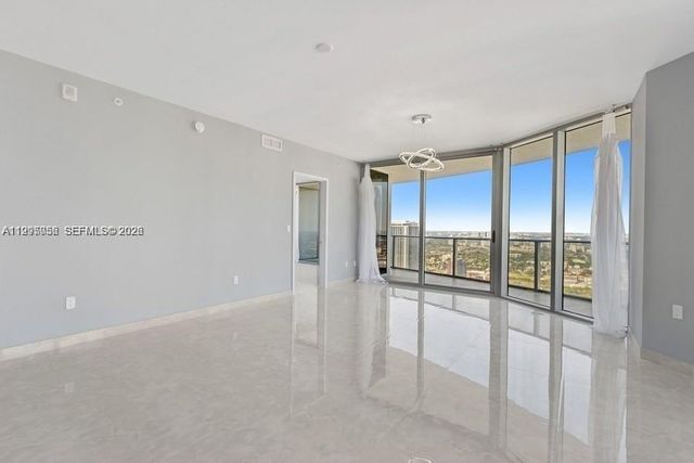 488 NE 18th St 3801, Miami, FL 33132