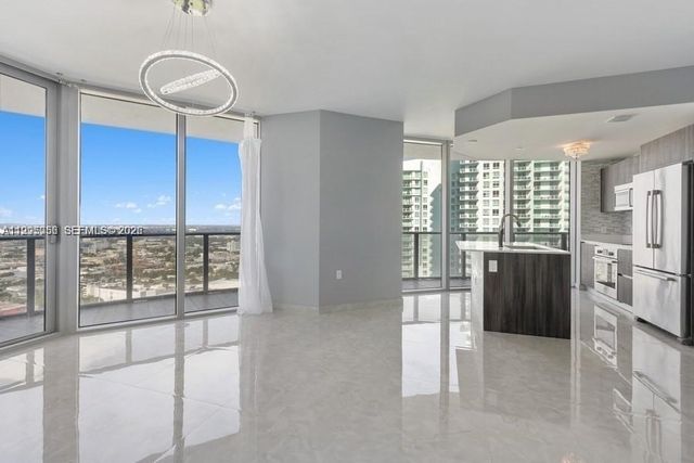 488 NE 18th St 3801, Miami, FL 33132