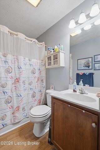 104 Dayhill Ct, Coxs Creek, KY 40013