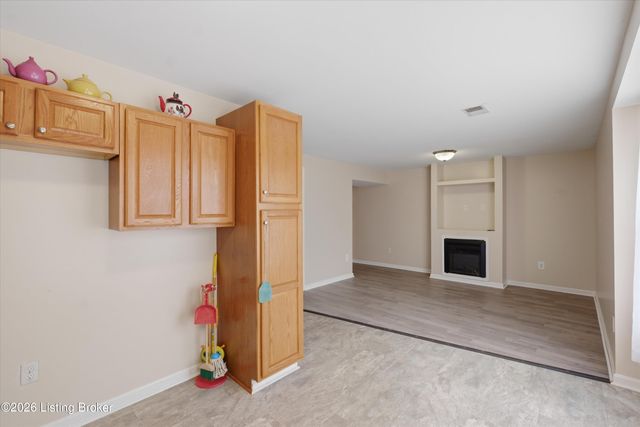 104 Dayhill Ct, Coxs Creek, KY 40013
