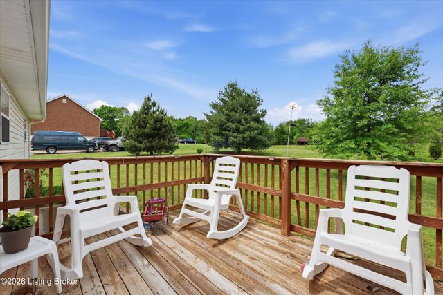 104 Dayhill Ct, Coxs Creek, KY 40013