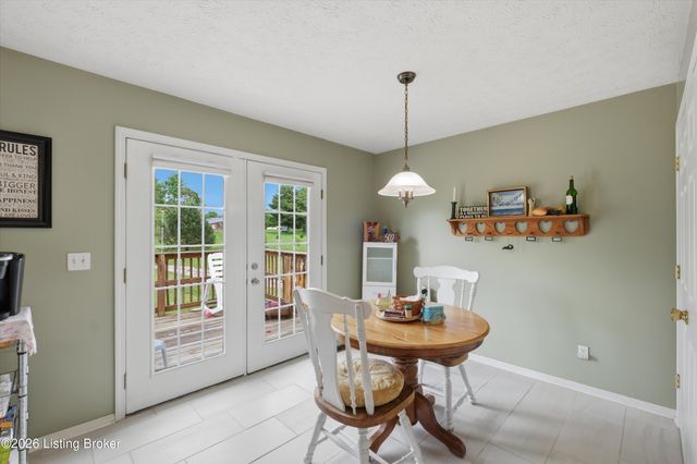 104 Dayhill Ct, Coxs Creek, KY 40013