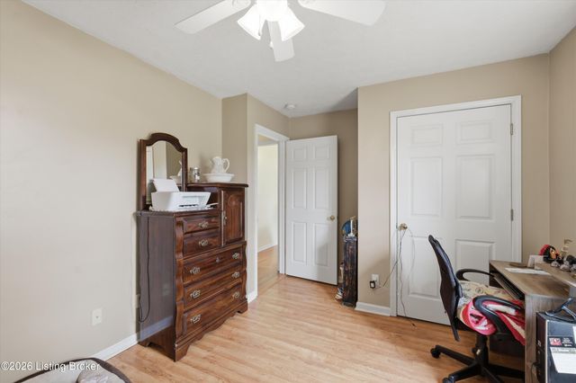 104 Dayhill Ct, Coxs Creek, KY 40013