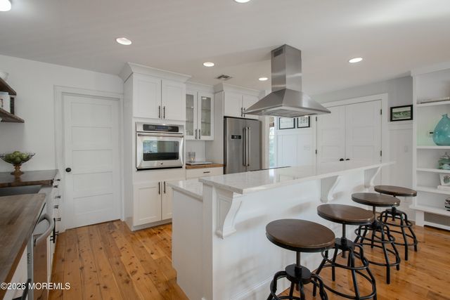 31 Washington Avenue, Highlands, NJ 07732