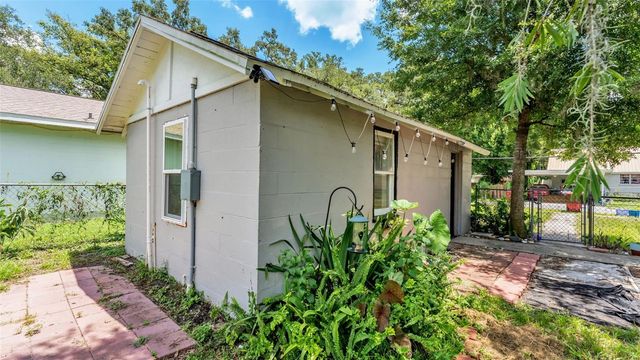 1004 S EVERS STREET, Plant City, FL 33563