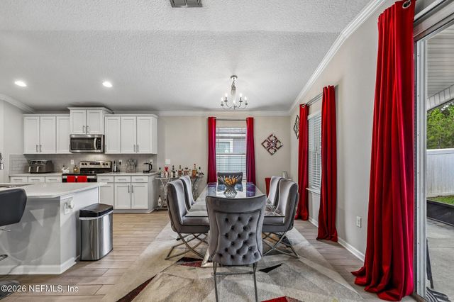 7924 ISLAND FOX Road, Jacksonville, FL 32222