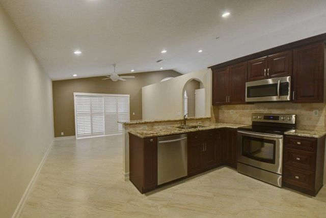 18967 Treble Lane, Boca Raton, FL 33498