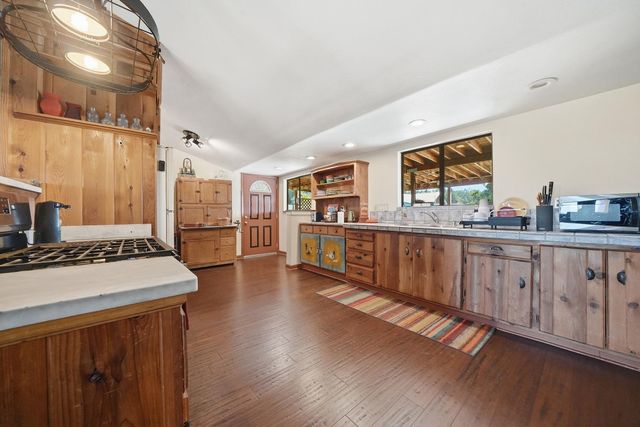 4900 Curran Rd, Ione, CA 95640