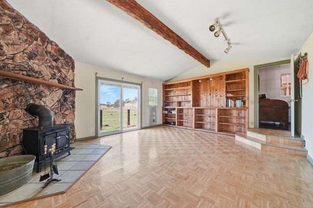 4900 Curran Rd, Ione, CA 95640