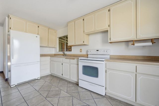 4900 Curran Rd, Ione, CA 95640