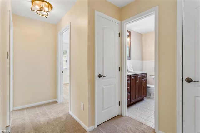 657 E Coral KY, Virginia Beach, VA 23452