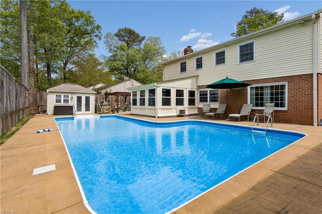 657 E Coral KY, Virginia Beach, VA 23452