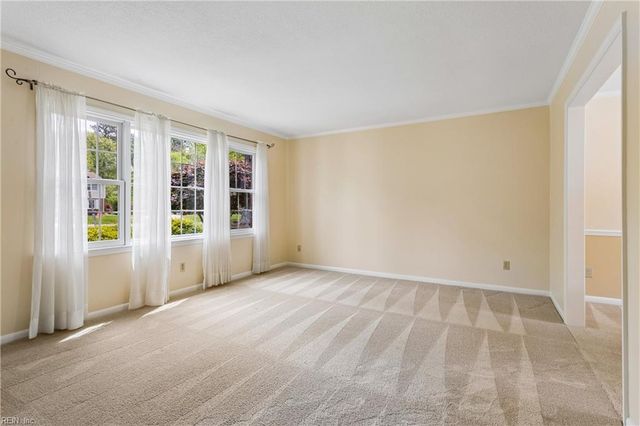 657 E Coral KY, Virginia Beach, VA 23452