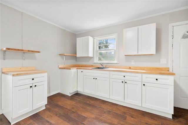 825 Dora Drive, Anderson, SC 29624