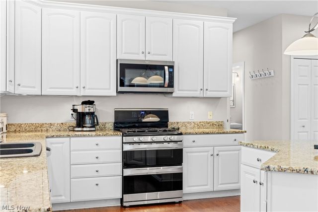 502 Augusta Drive, Fairlawn, OH 44333