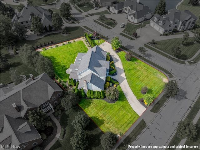 502 Augusta Drive, Fairlawn, OH 44333