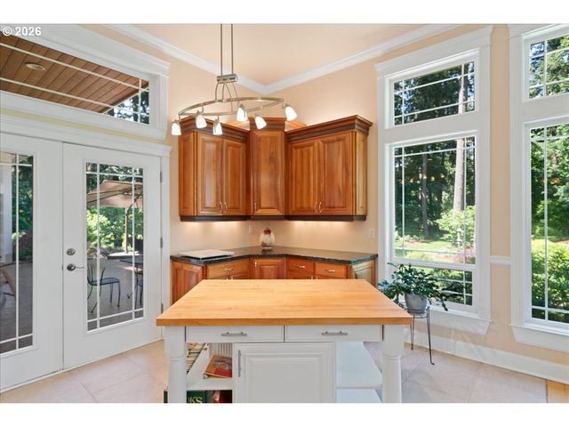 6737 TESSA Ln Ne, Silverton, OR 97381
