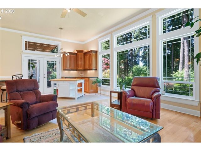 6737 TESSA Ln Ne, Silverton, OR 97381