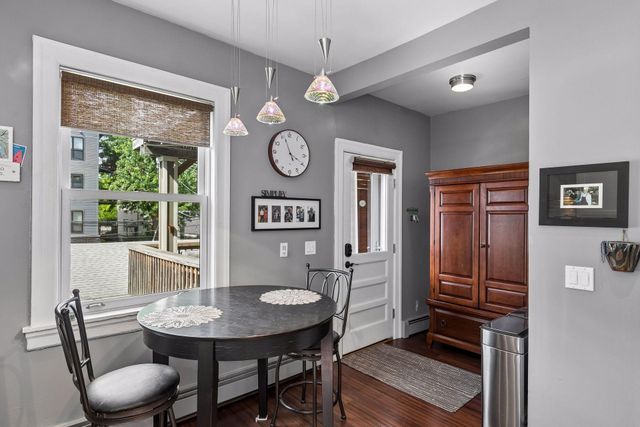 593 Laurel Avenue 3E, Saint Paul, MN 55102