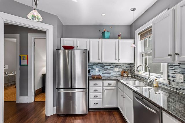 593 Laurel Avenue 3E, Saint Paul, MN 55102