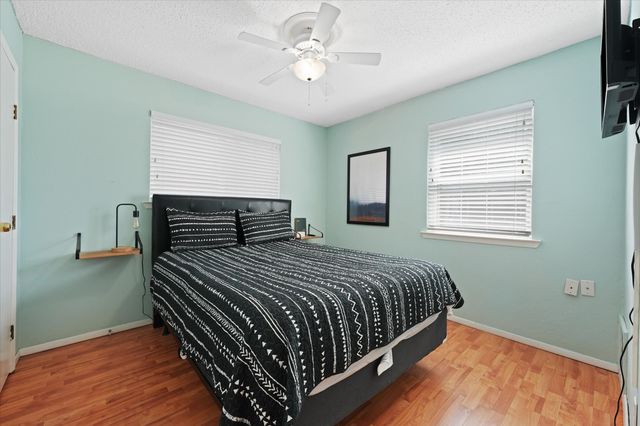 5431 Kings Manor Drive, Lake Dallas, TX 75065
