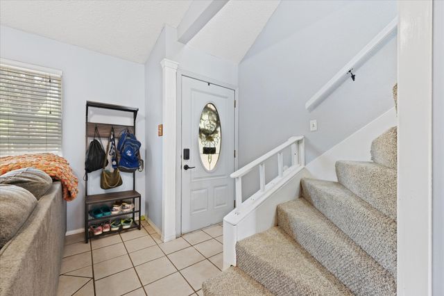 5431 Kings Manor Drive, Lake Dallas, TX 75065