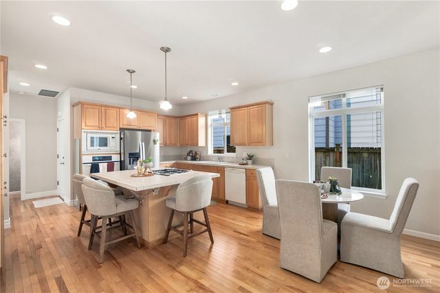 14627 36th Avenue SE, Bothell, WA 98012