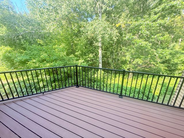 679 Dorland Road S, Maplewood, MN 55119
