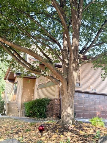 679 Dorland Road S, Maplewood, MN 55119