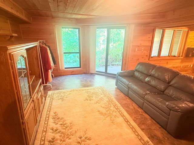 679 Dorland Road S, Maplewood, MN 55119