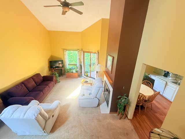 679 Dorland Road S, Maplewood, MN 55119