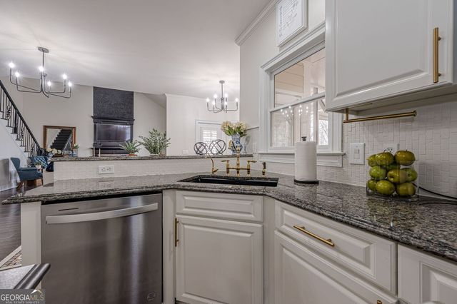 6232 Benbrooke Drive NW, Acworth, GA 30101